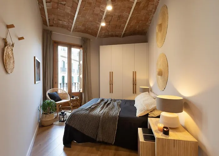 Malay - 3 Bedrooms In Eixample Dreta Apartament Barcelona