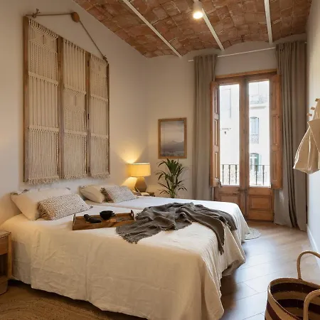 Malay - 3 Bedrooms In Eixample Dreta