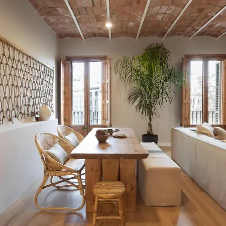 Malay - 3 Bedrooms In Eixample Dreta * Barcelone