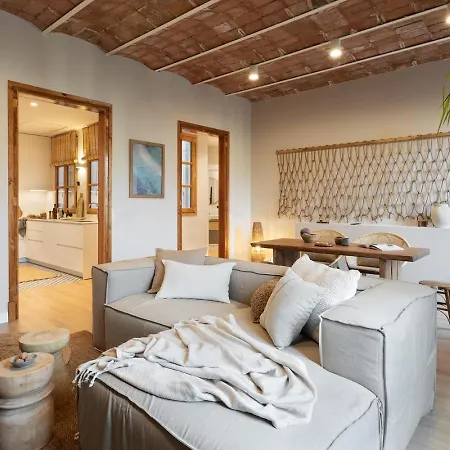 Malay - 3 Bedrooms In Eixample Dreta Barcelone